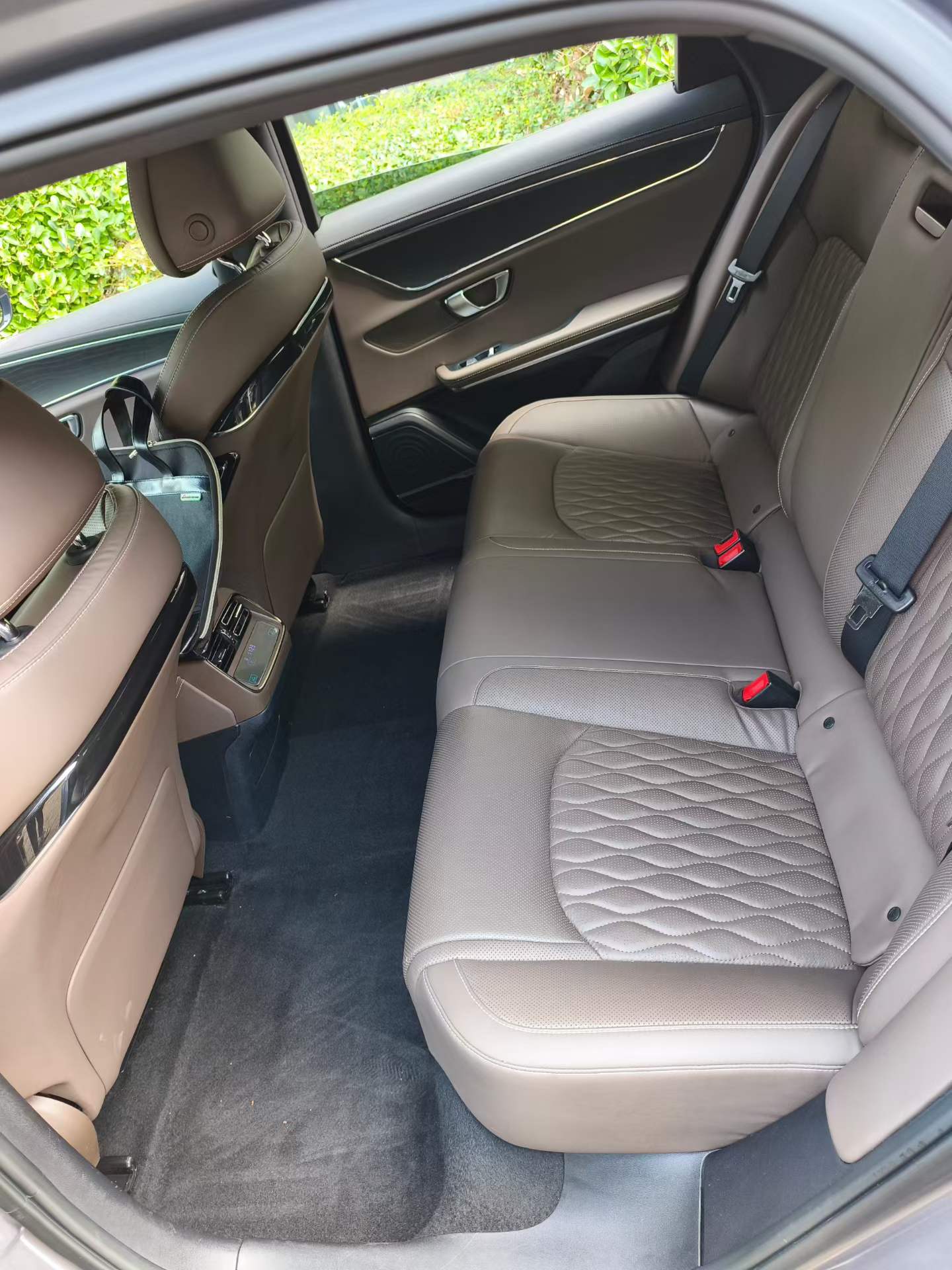 BYD Han 2021 #8 BYD Han 2021 صورة سيارة #8