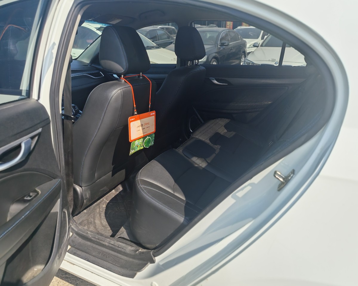 GEELY Emgrand New Energy 2019 #9 GEELY Emgrand New Energy 2019 car image #9