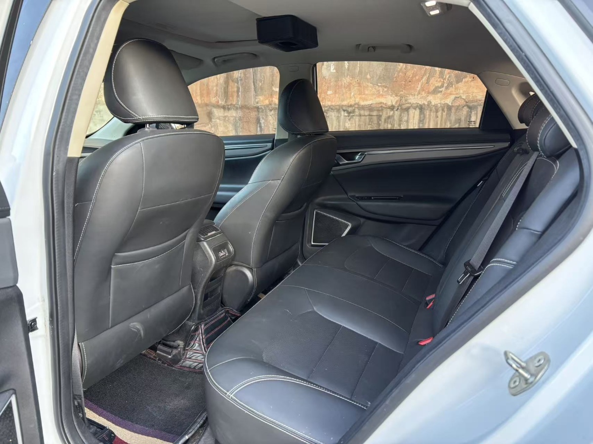 GEELY Emgrand GL 2018 car image #7