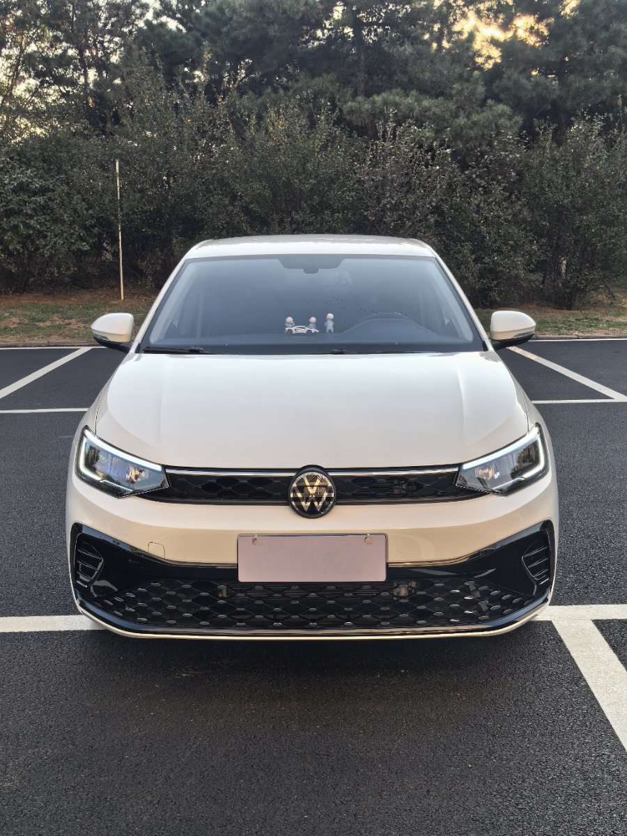 Volkswagen Lavida 2025 #2 Volkswagen Lavida 2025 car image #2