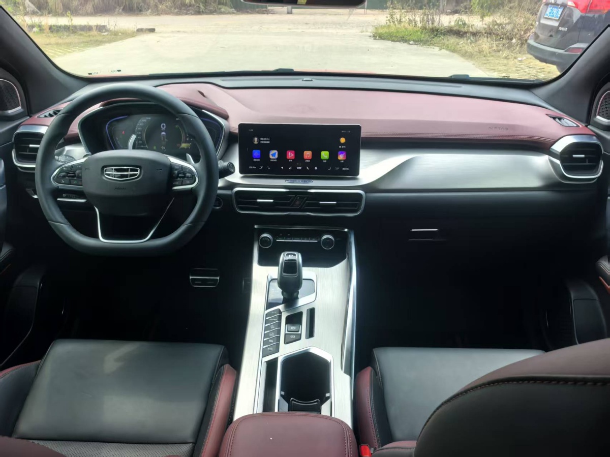 GEELY Coolray 2019 #7 GEELY Coolray 2019 изображение автомобиля #7