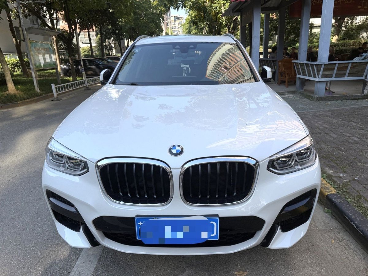 BMW X3 2021 #2 BMW X3 2021 صورة سيارة #2