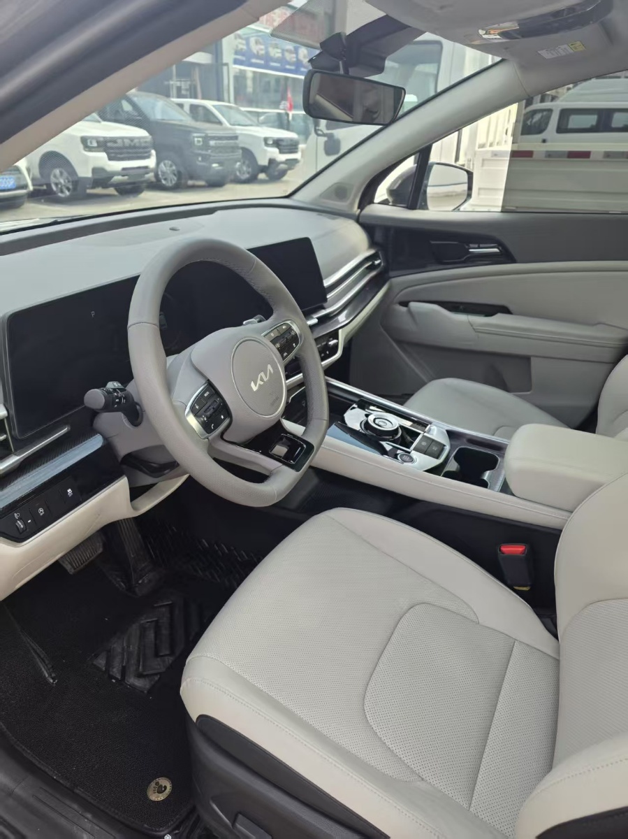 Kia Sportage 2025 car image #5