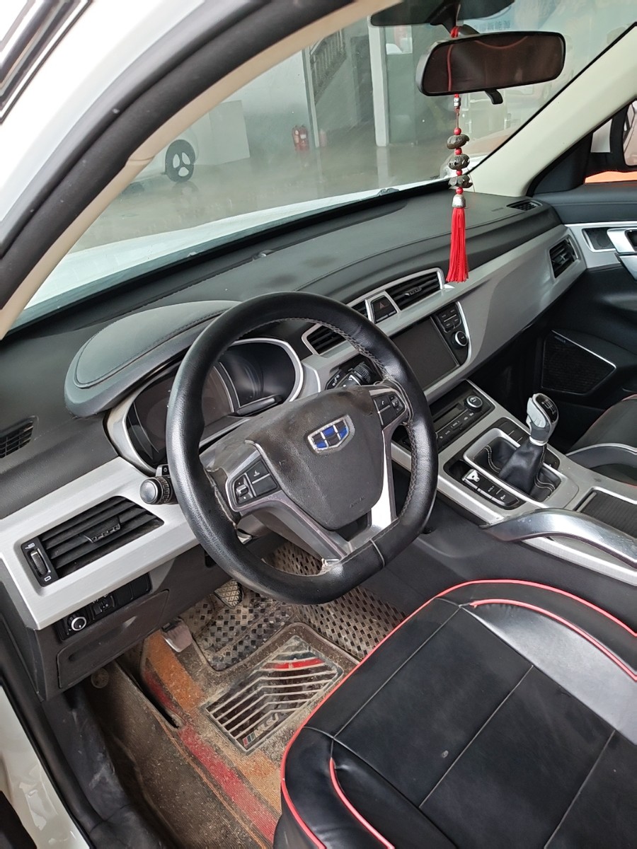 GEELY Boyue 2016 car image #3