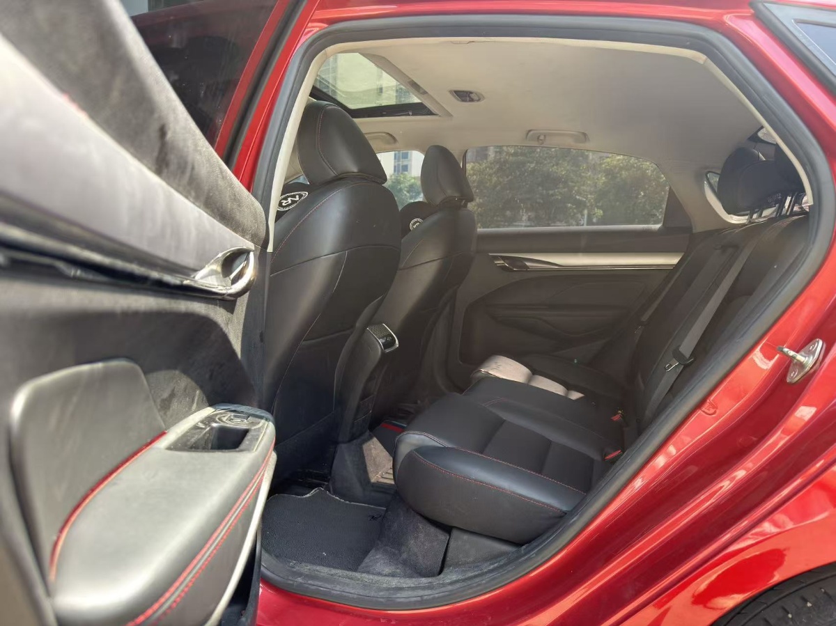 GEELY Binray 2020 car image #6