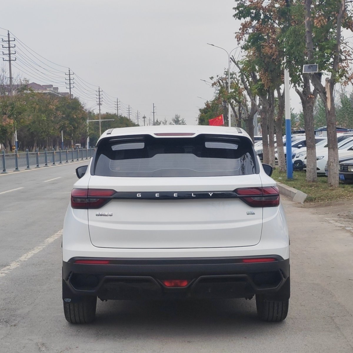 GEELY Coolray 2026 #9 GEELY Coolray 2026 imagen de coche #9