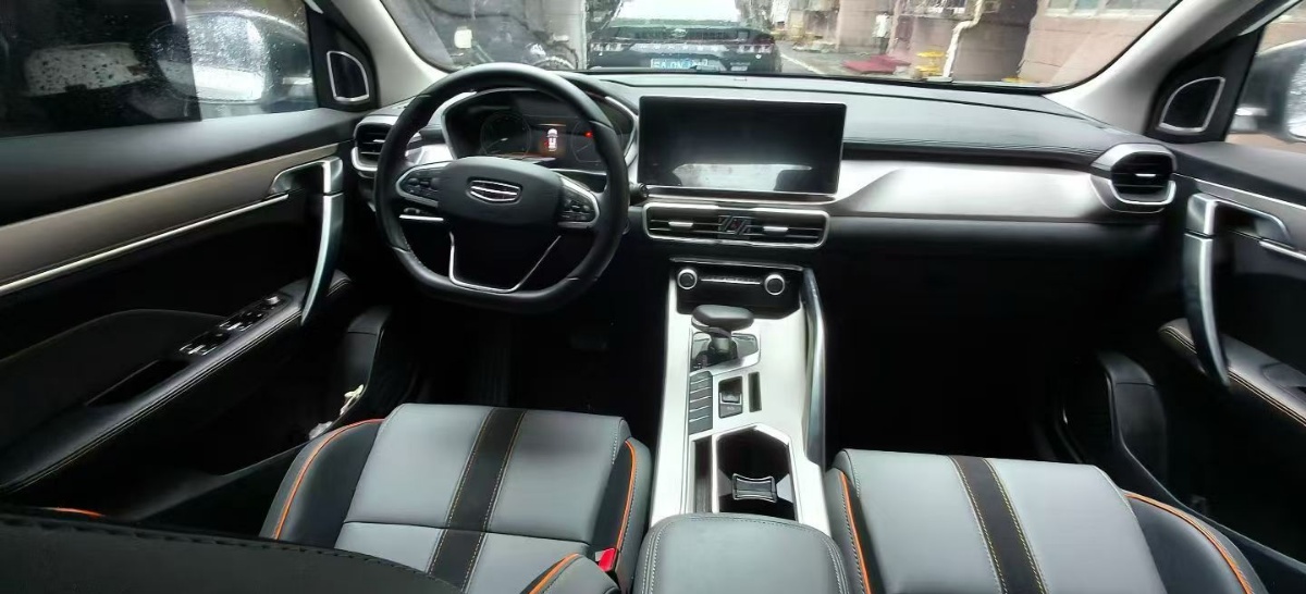 GEELY Coolray 2024 #3 GEELY Coolray 2024 imagem de carro #3