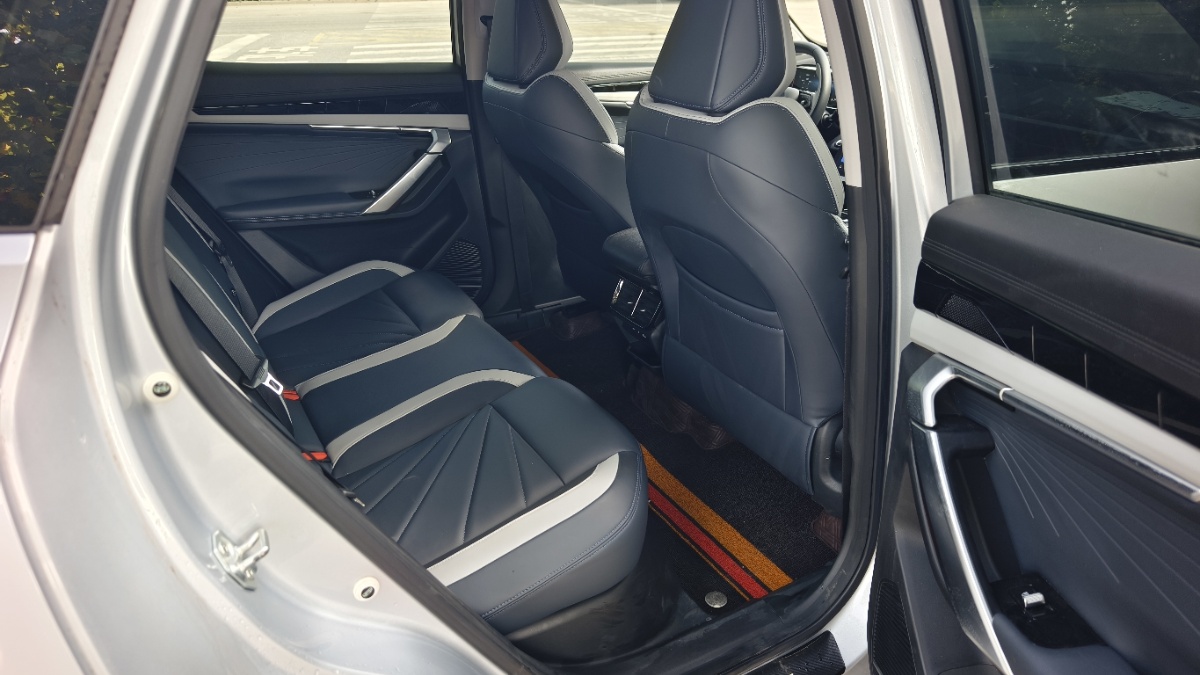 GEELY Boyue L 2023 #7 GEELY Boyue L 2023 immagine di auto #7