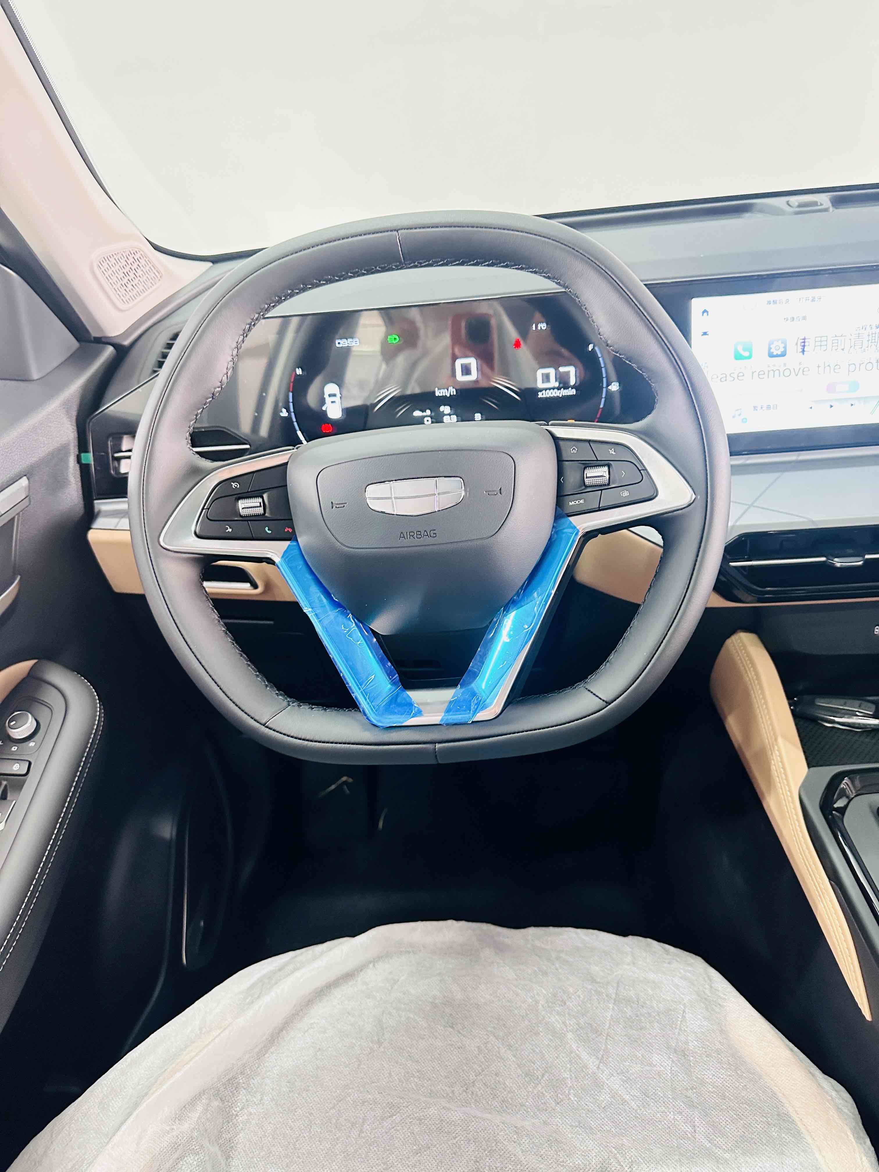 GEELY OkavangoPRO 2025 #19 GEELY OkavangoPRO 2025 car image #19