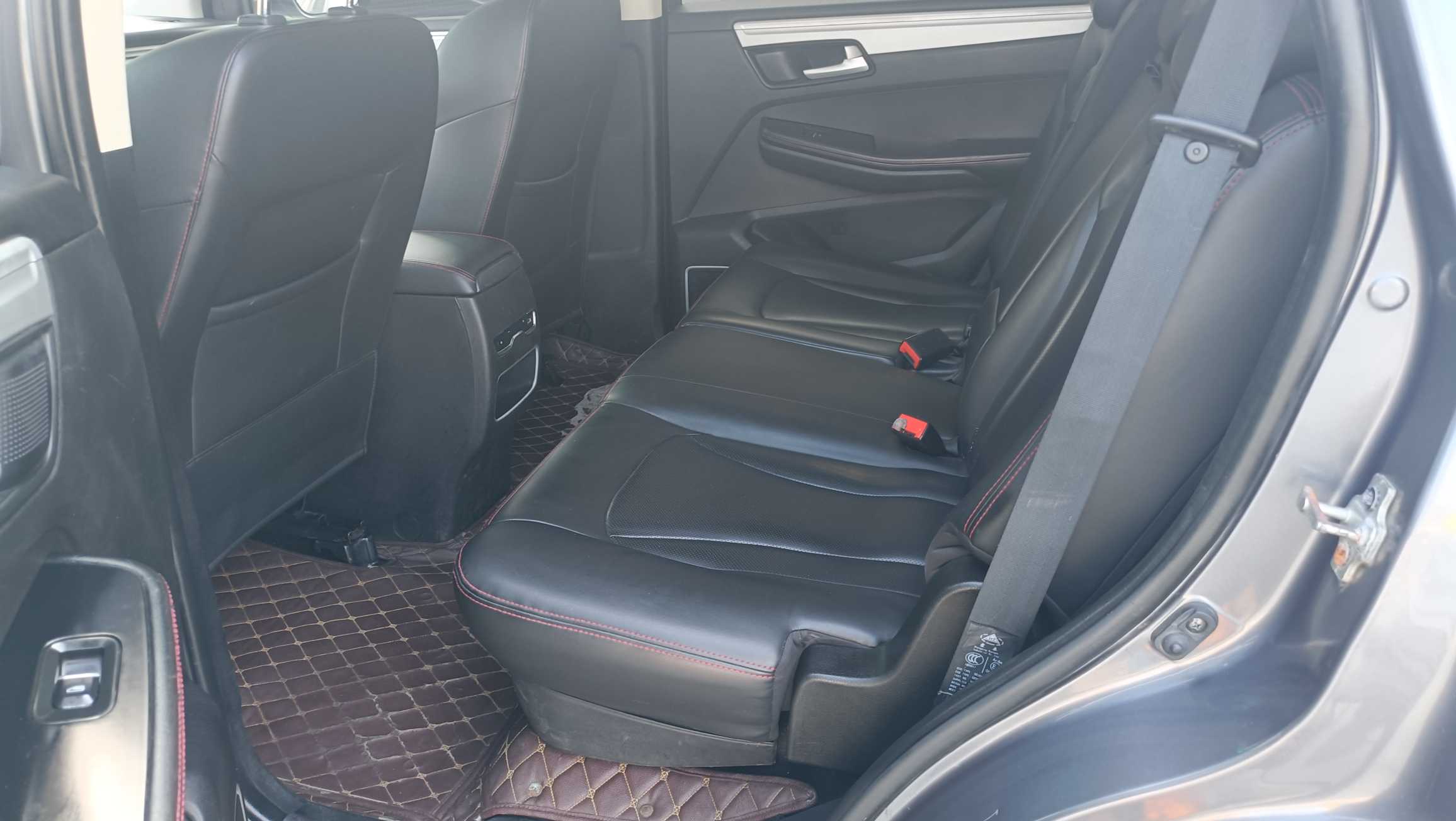 SWM斯威汽车 SWM斯威G05 2019 汽车图片 #7