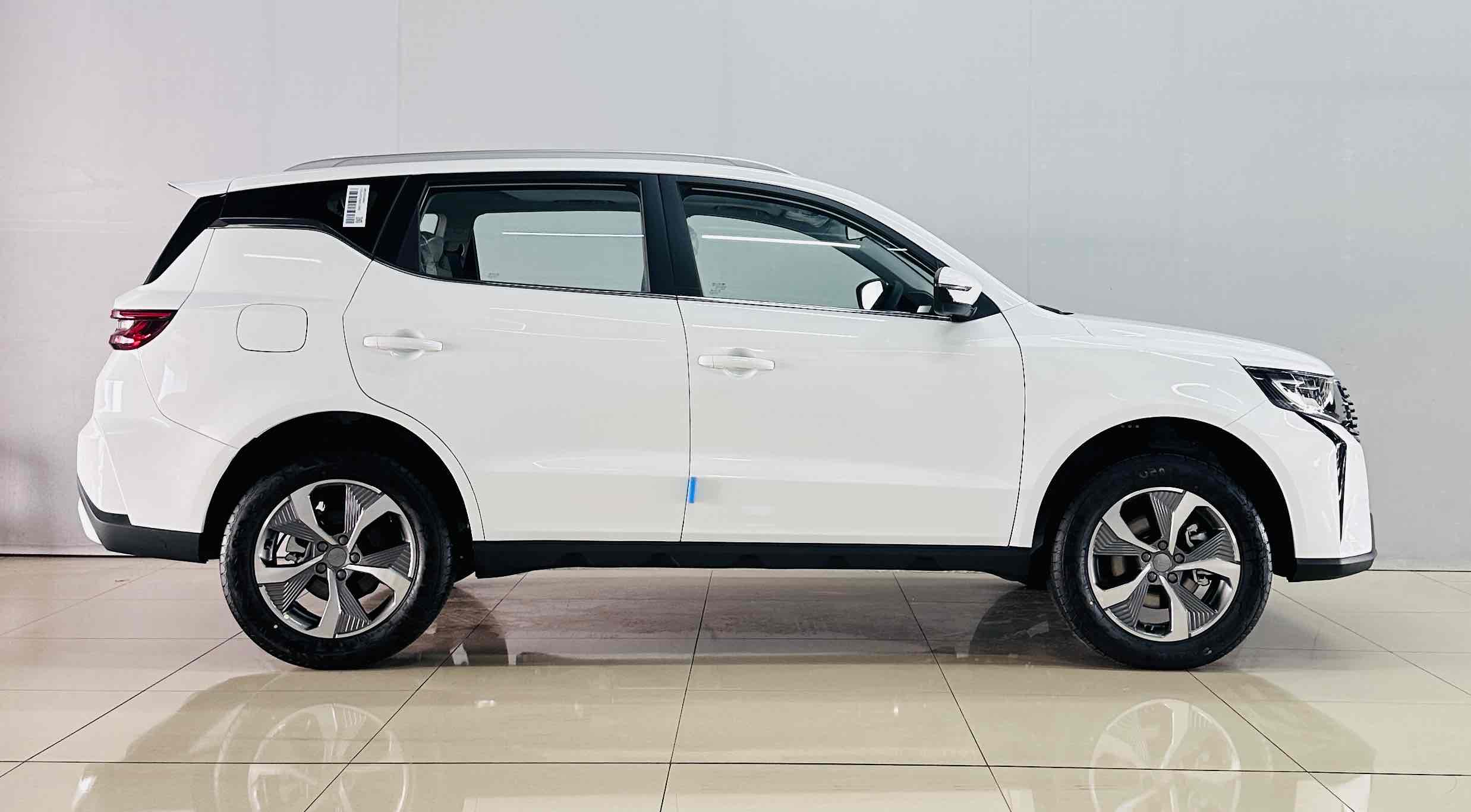 GEELY OkavangoPRO 2025 #5 GEELY OkavangoPRO 2025 car image #5