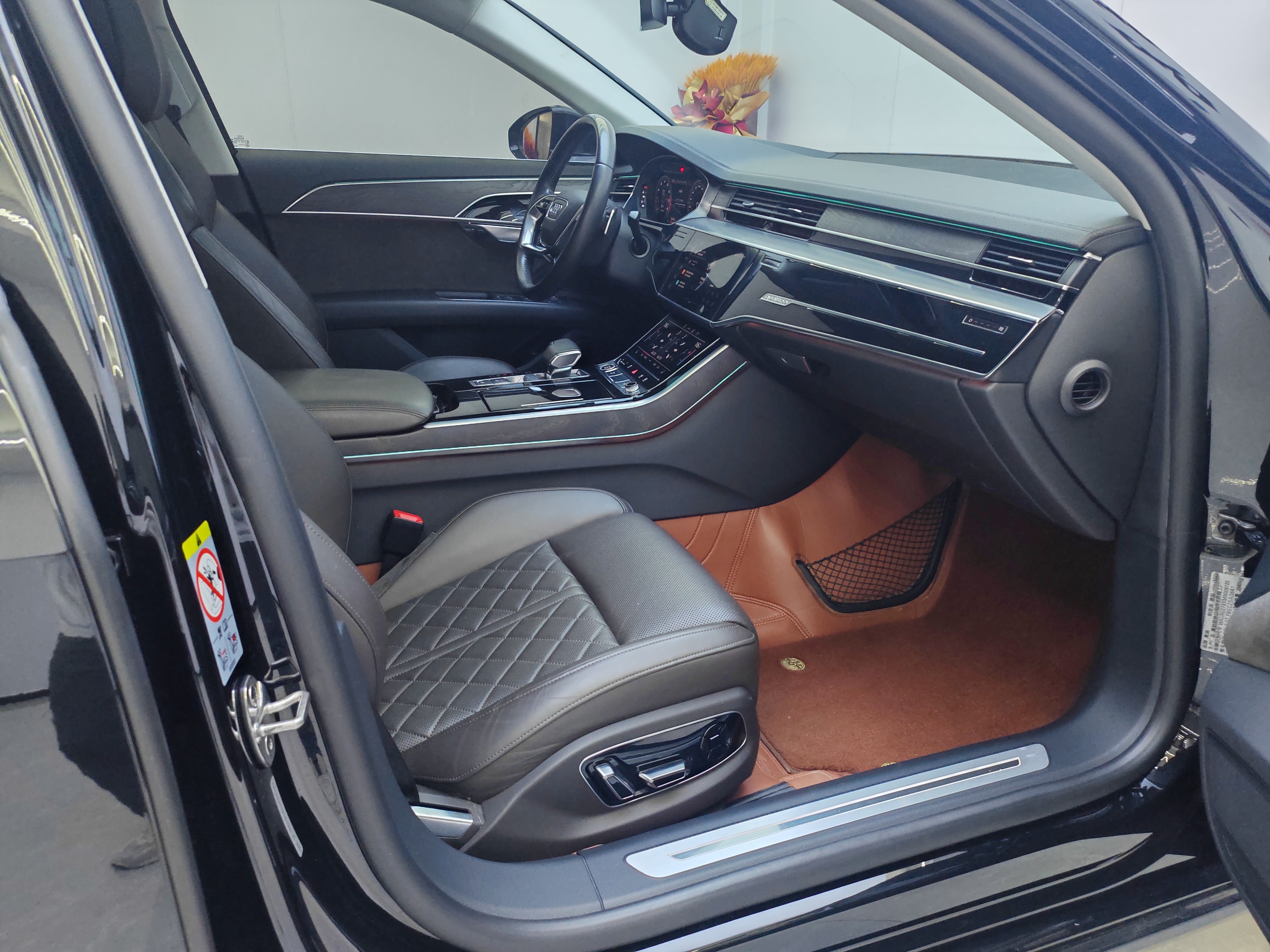 Audi A8 2021 car image #19