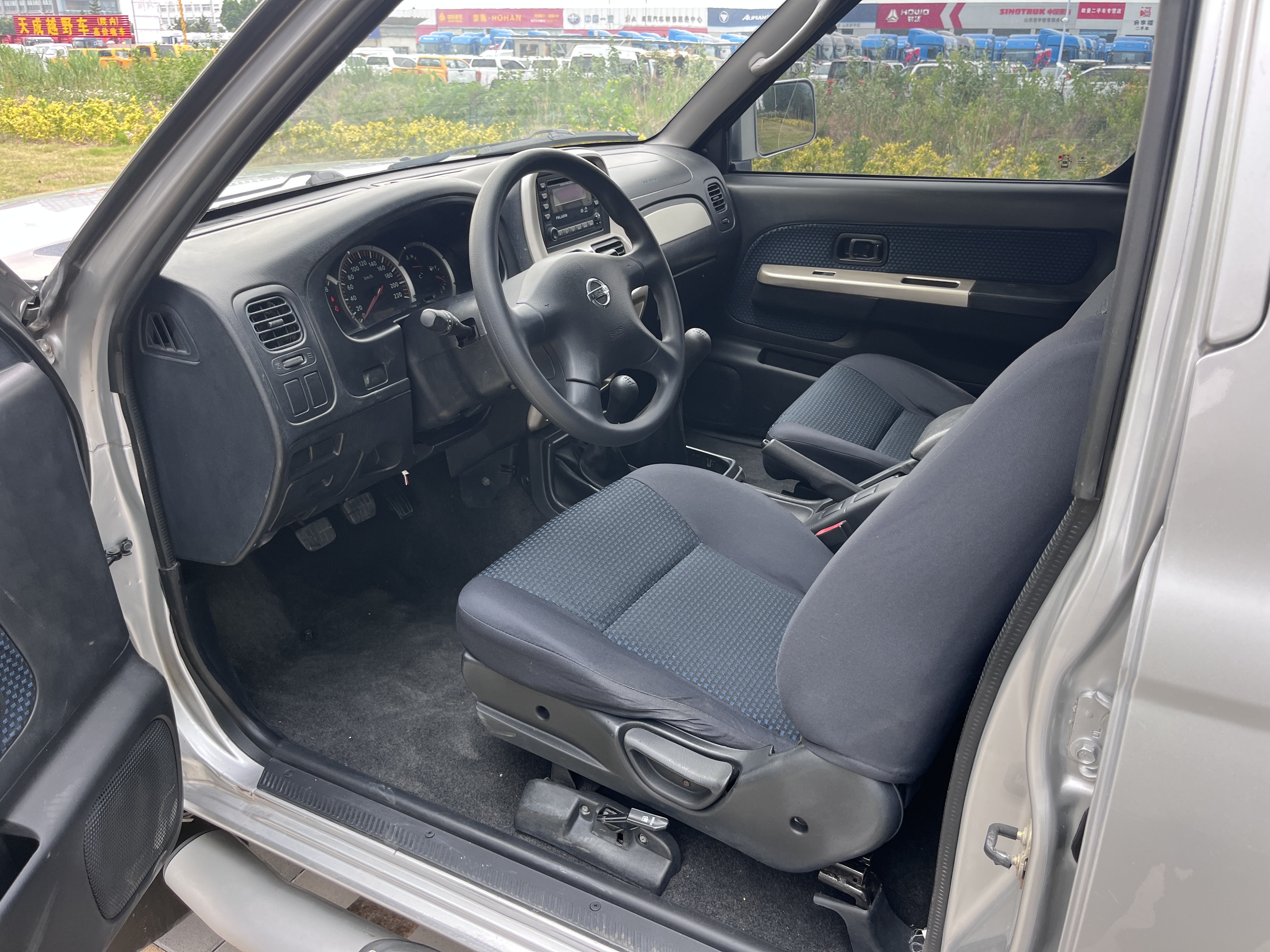 日产 日产帕拉丁 2016 汽车图片 #6