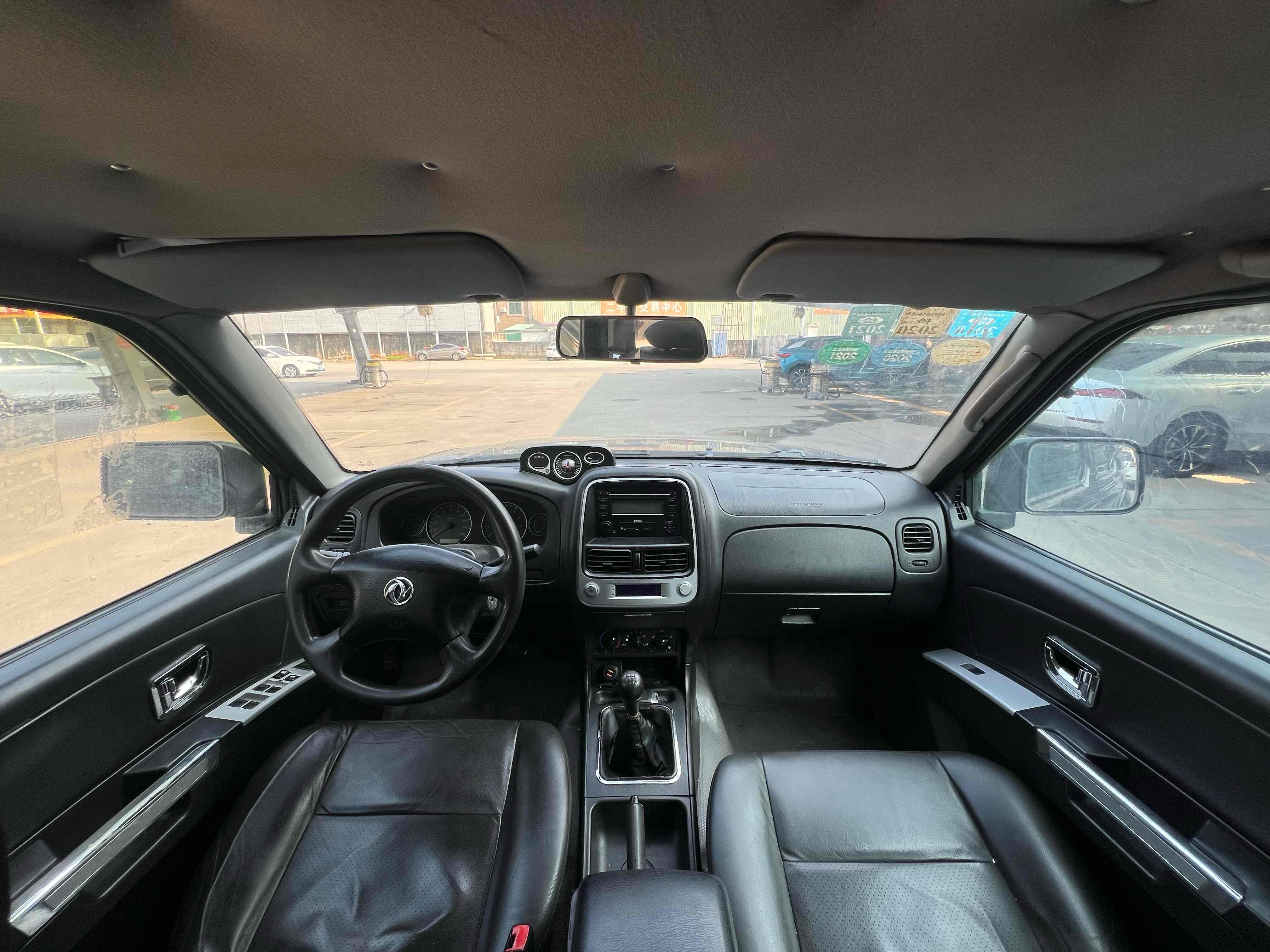 日产 日产帕拉丁 2012 汽车图片 #6