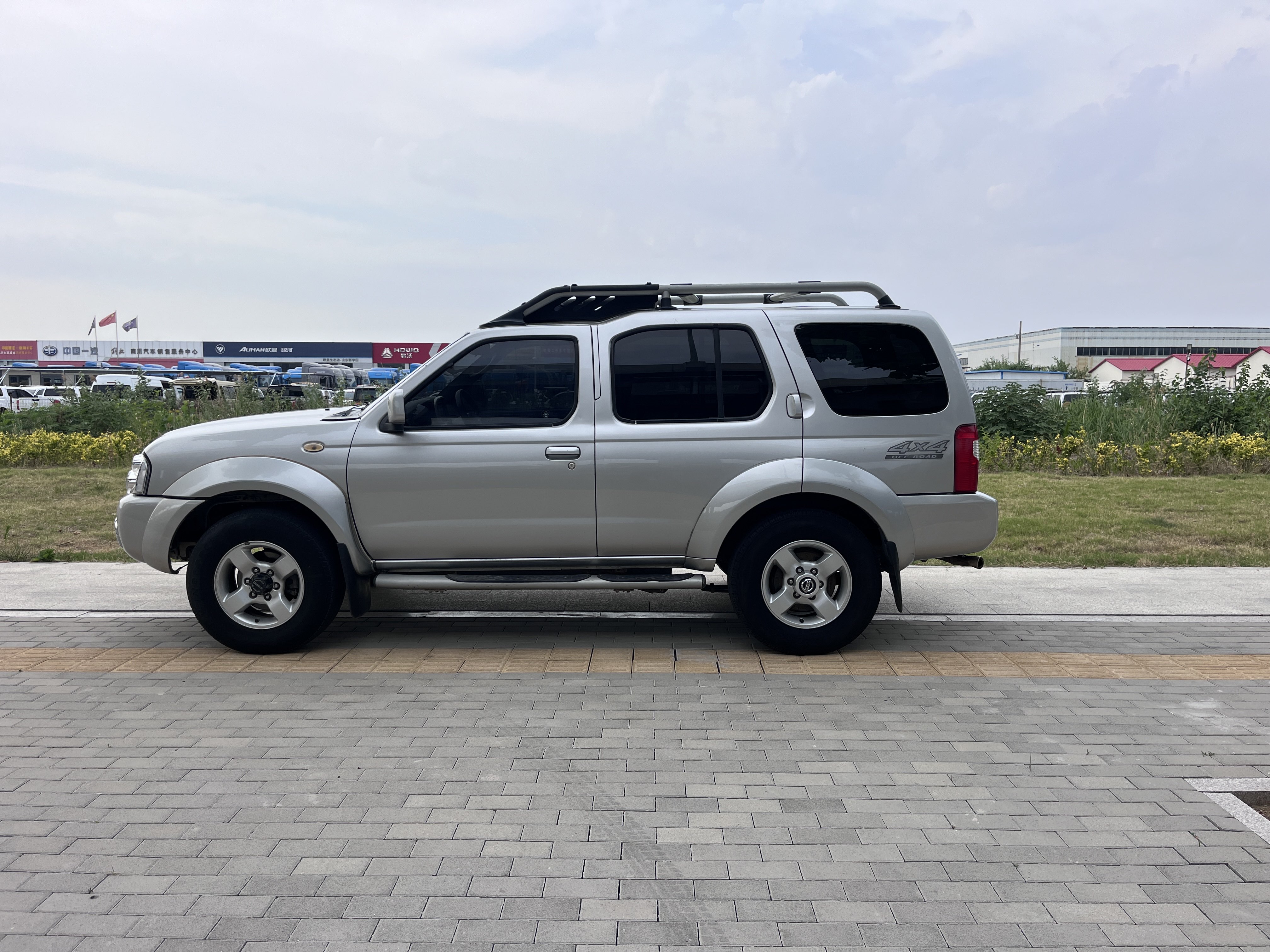 日产 日产帕拉丁 2016 汽车图片 #16